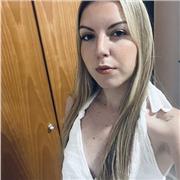 He trabajado con niños de 6-8 años como ayudante de monitora,podría cuidar niños y ayudarlos con sus tareas.(3-7 años preferible)